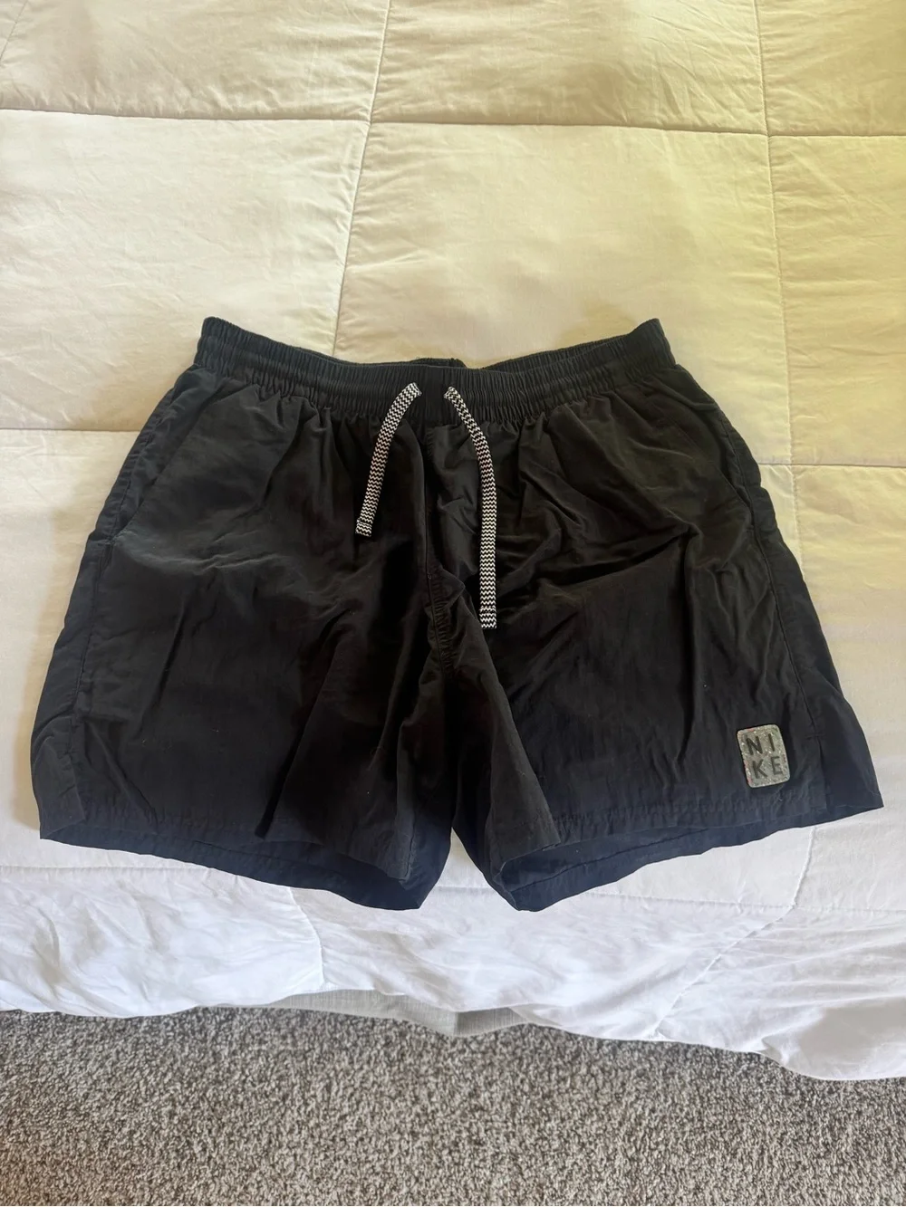 Nike Men’s 5 inch volley swim Shorts